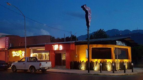 Trompoz Grill